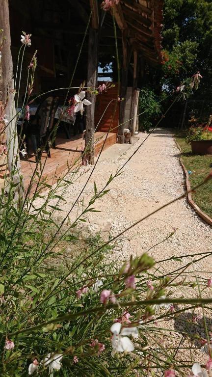A La Poularde B&B Curciat-Dongalon Номер фото